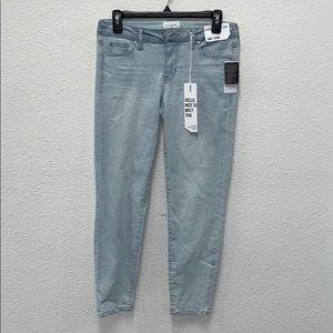 Celebrity pink mid rise ankle skinny jeans